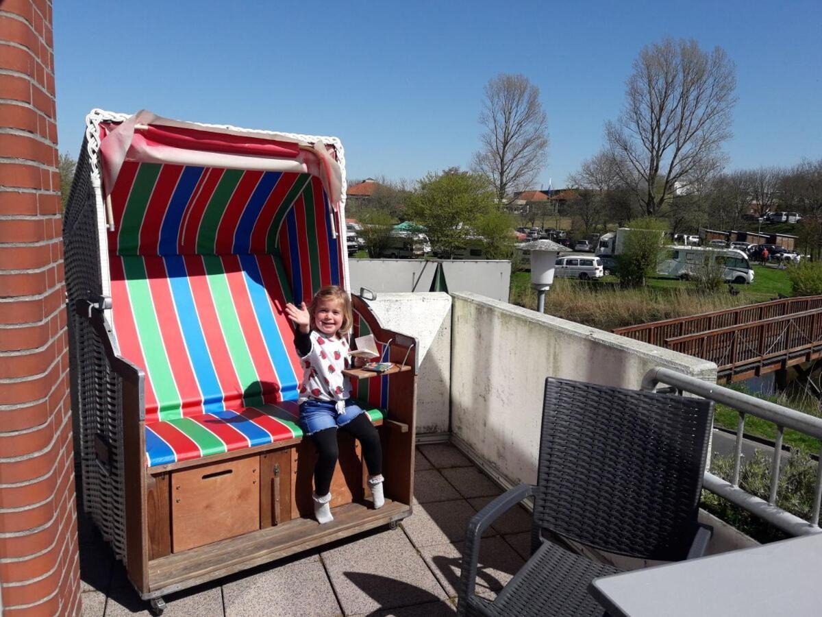 Fewo Jadekieker Mit Balkon - Horumersiel Bagian luar foto