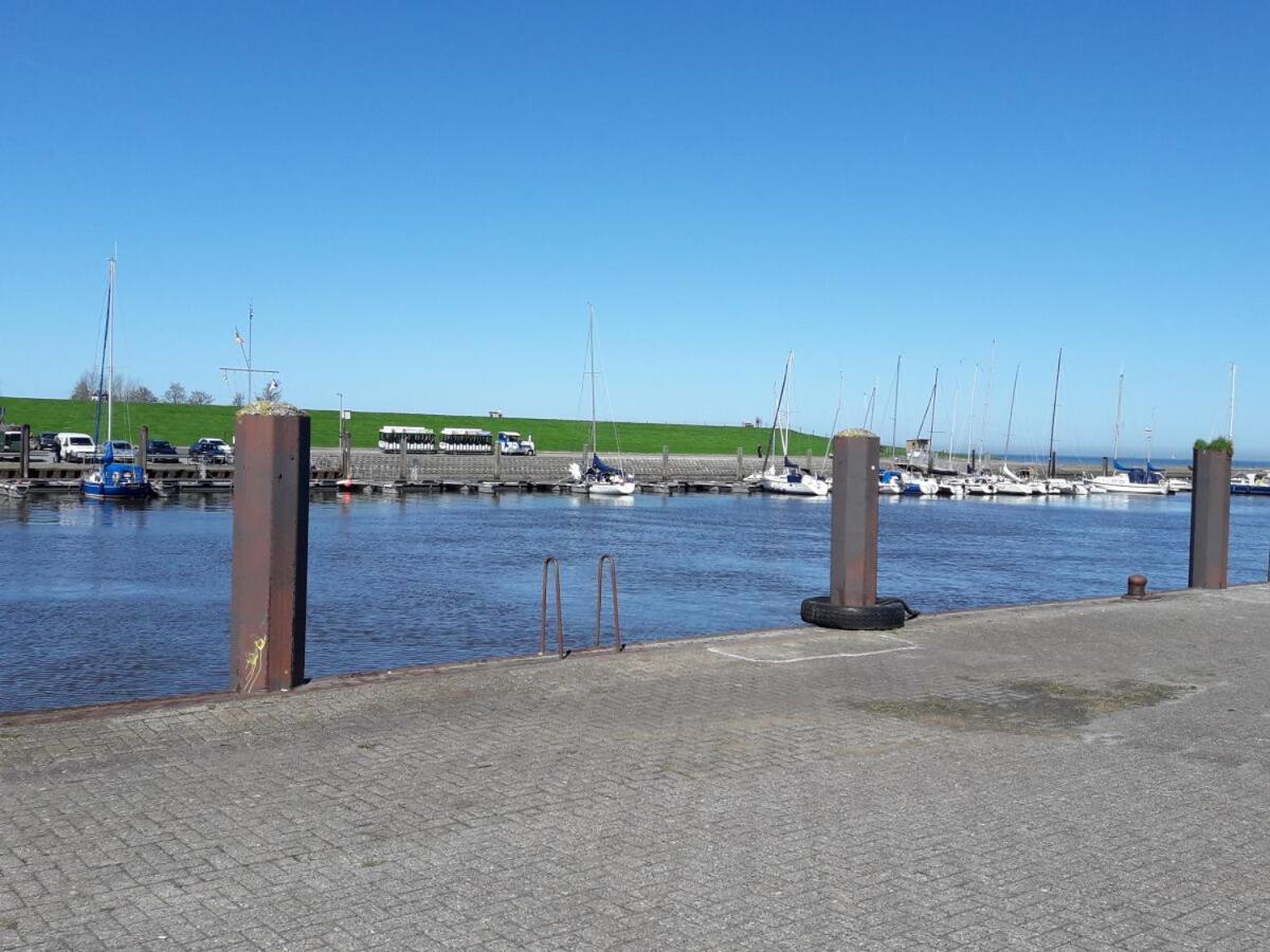 Fewo Jadekieker Mit Balkon - Horumersiel Bagian luar foto
