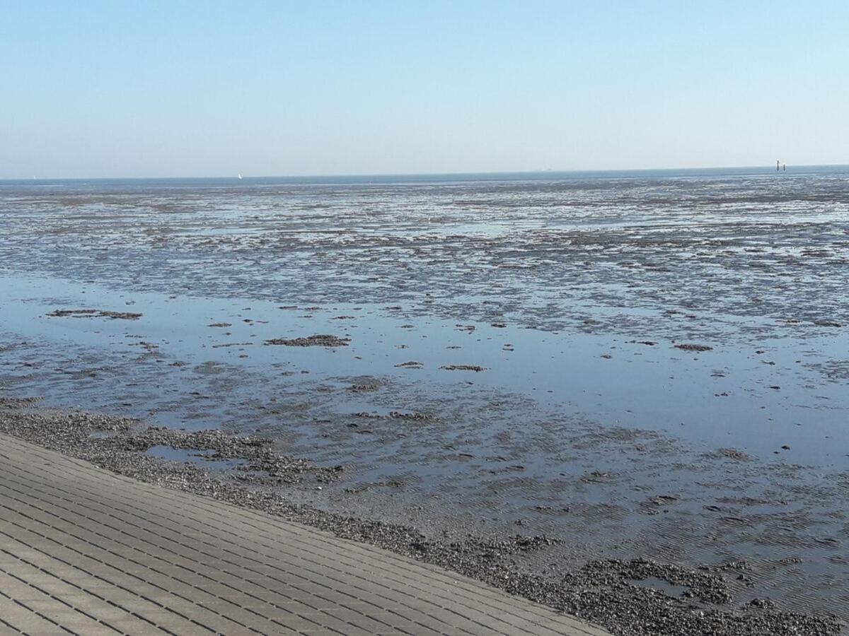 Fewo Jadekieker Mit Balkon - Horumersiel Bagian luar foto