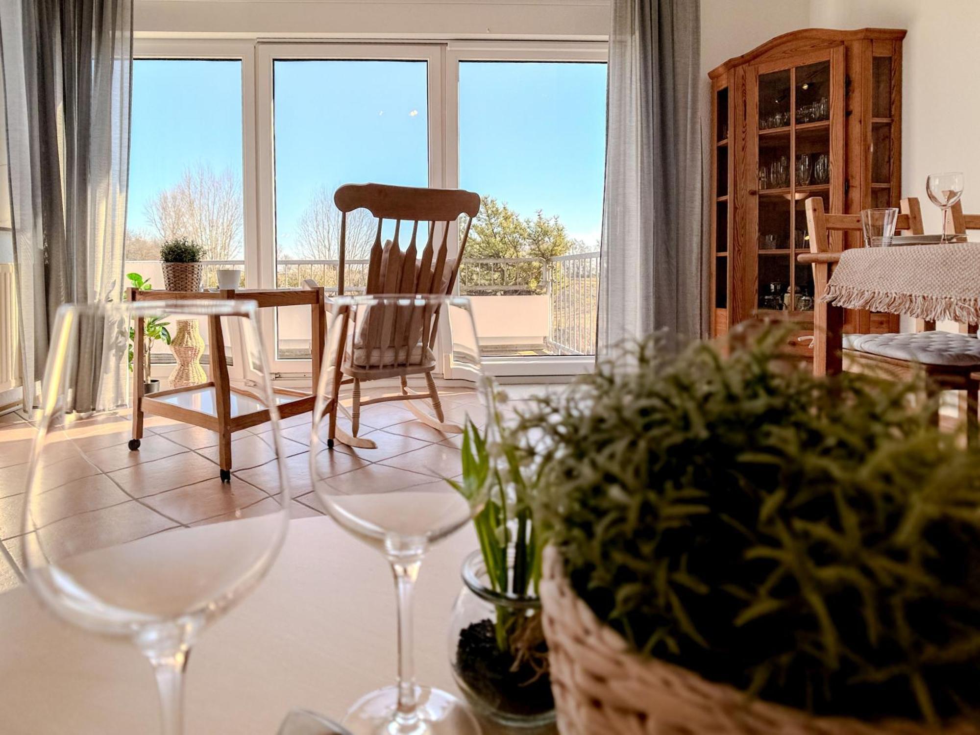Fewo Jadekieker Mit Balkon - Horumersiel Bagian luar foto